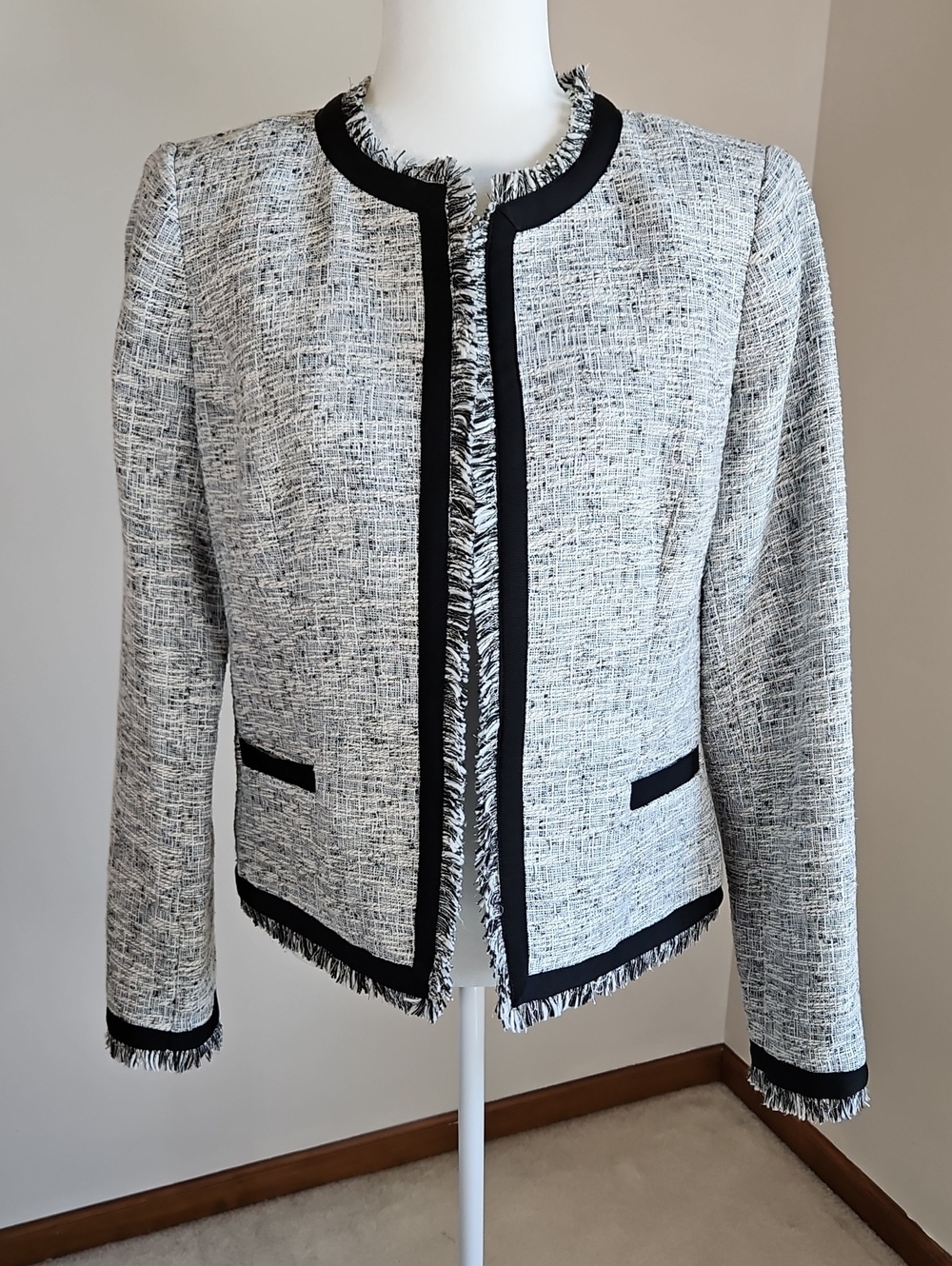Calvin Klein SZ 10 Tweed Open Fringed Blazer Lady Jacket Old Money Classic
